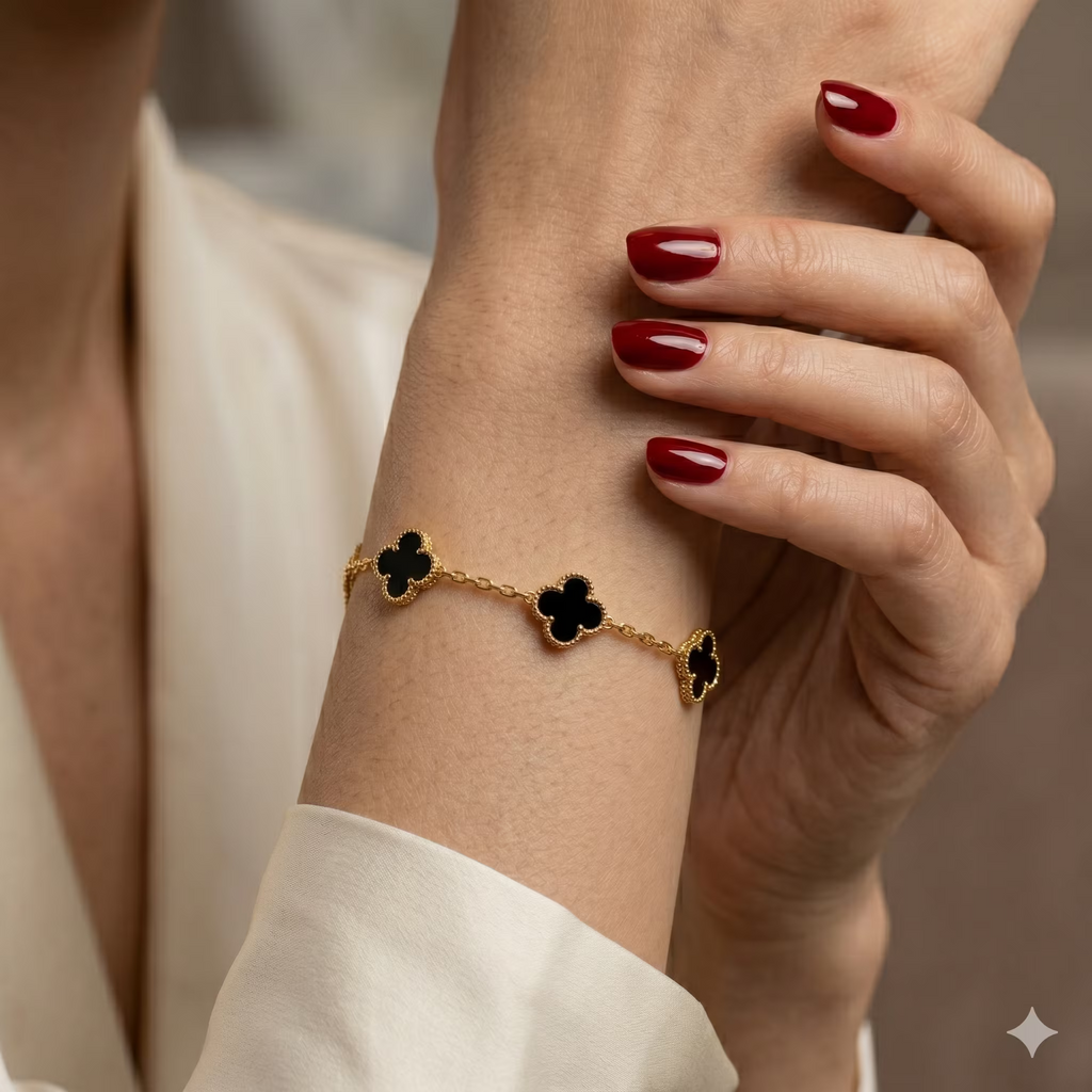KLOVAR LONDON Black Clover Bracelet 925 Silver 18k Gold Plated