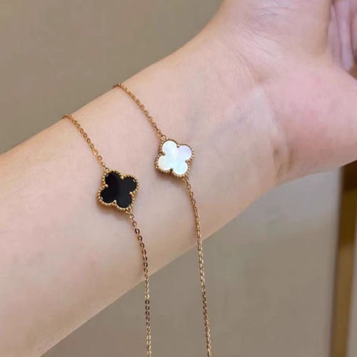18K Black Gold Single Clover Bracelet Four Leaf Clover - Black